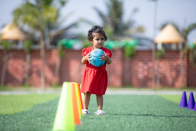 烈的背景下 烈的背景下
